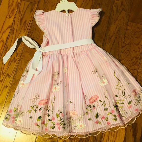 Pink and floral embroidery print dress in size 24m - Picture 3 of 3